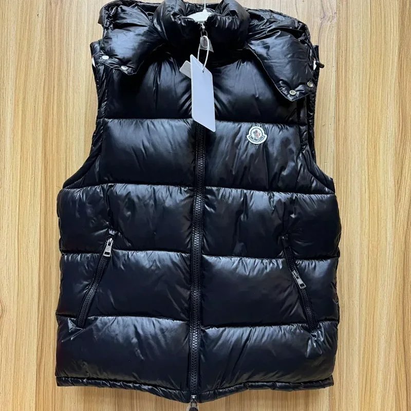 Moncler vest - black
